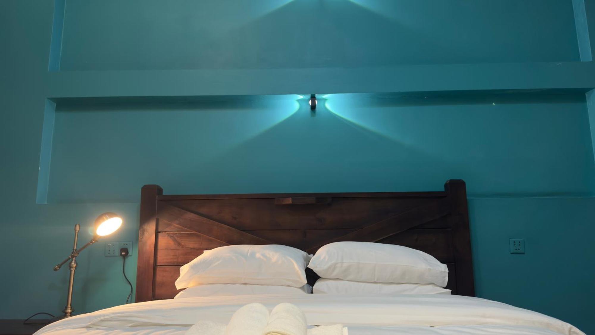 Hotel The J Break Boutique Kampot Esterno foto