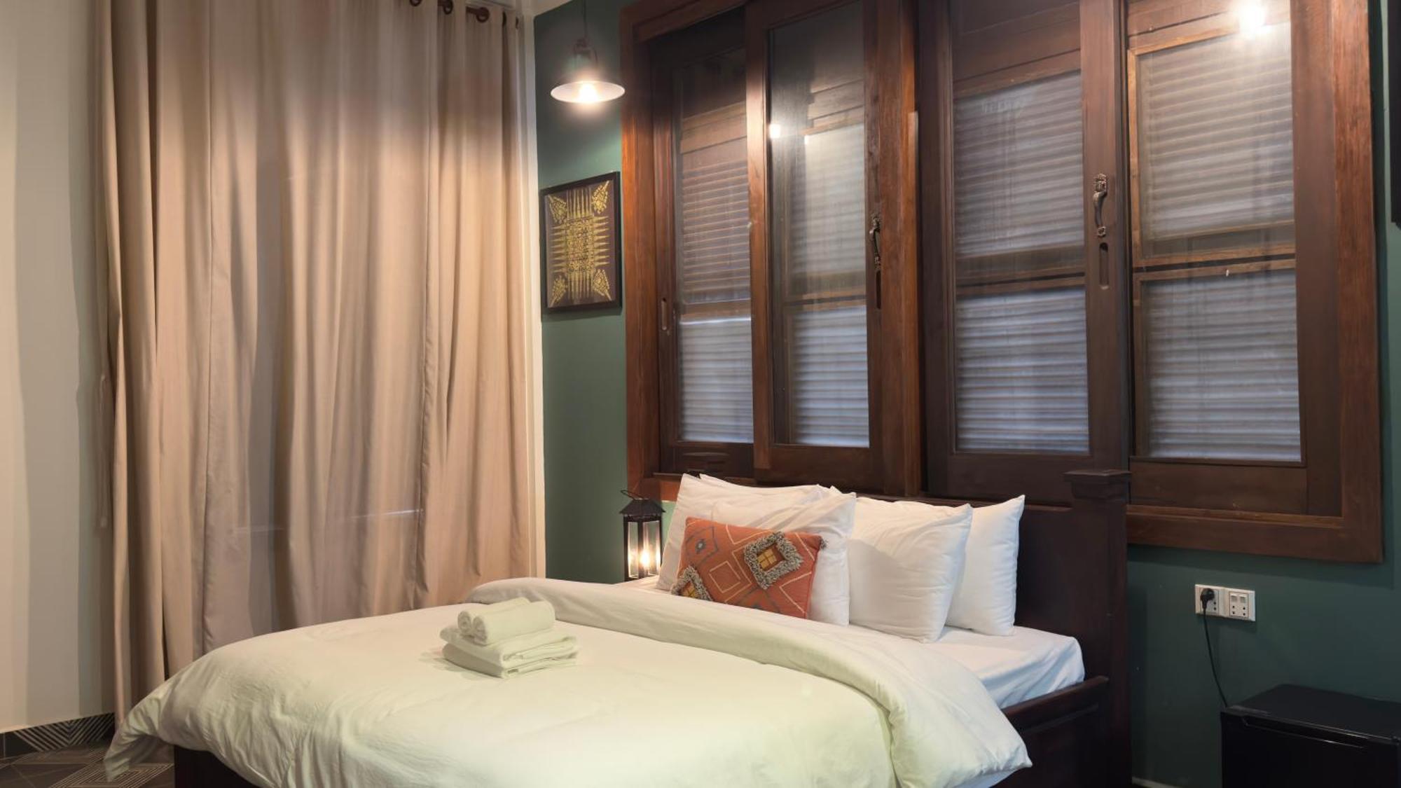 Hotel The J Break Boutique Kampot Esterno foto