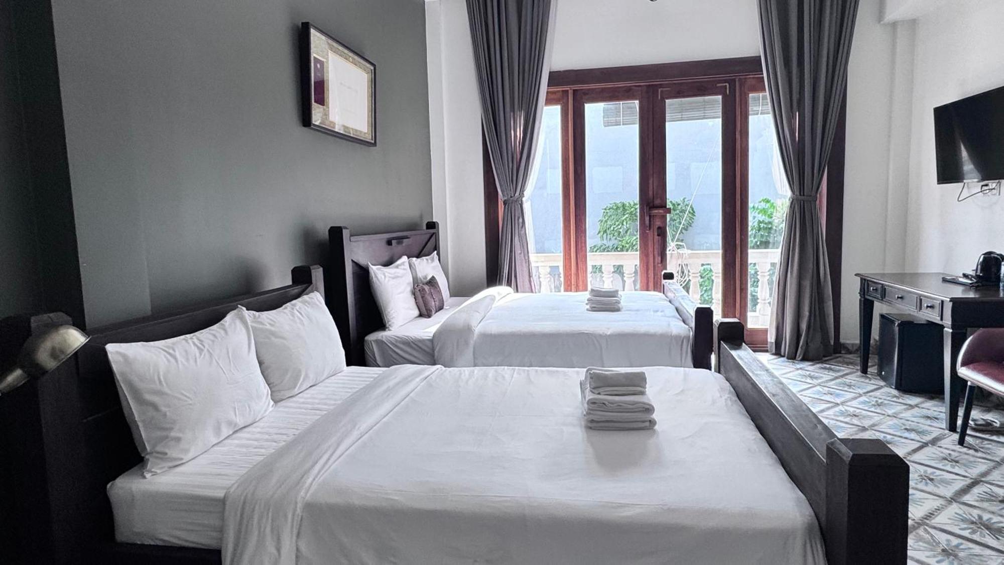 Hotel The J Break Boutique Kampot Esterno foto