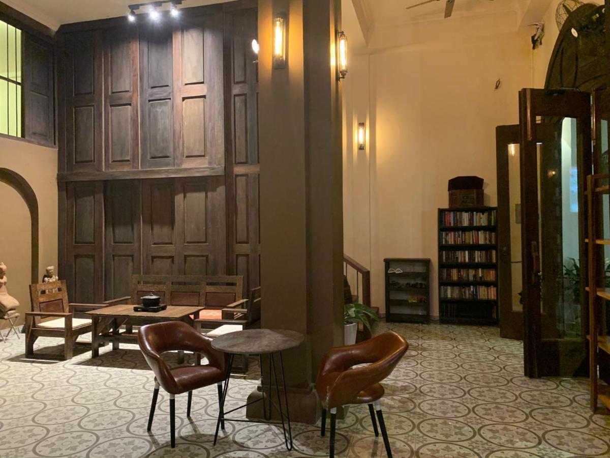 Hotel The J Break Boutique Kampot Esterno foto