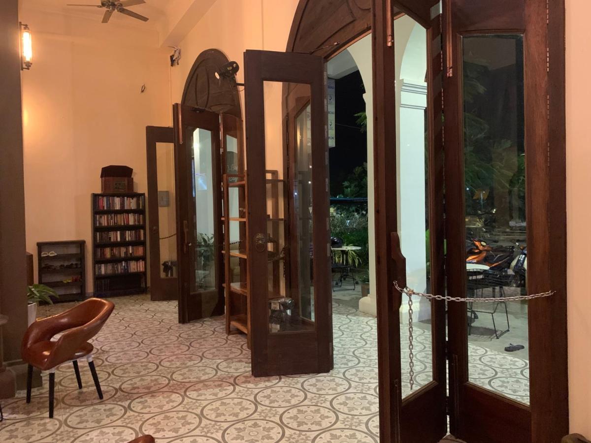 Hotel The J Break Boutique Kampot Esterno foto